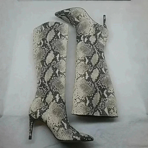 steve madden kinga/kingpo boosts - Picture 3 of 10